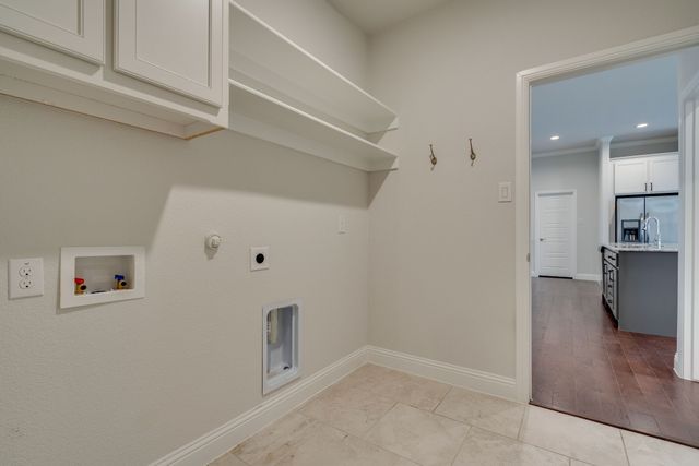 605 Boardwalk Way, Argyle, TX 76226