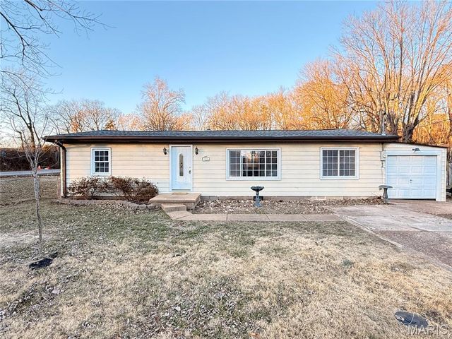 2806 Hazel Drive, Arnold, MO 63010