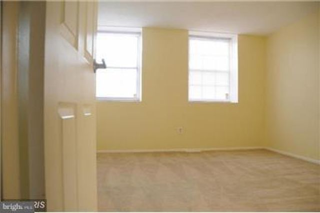 1951 DUTCH VILLAGE DR #I-255, Landover, MD 20785