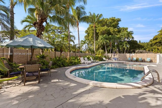 1125 NE 16th Pl 212, Fort Lauderdale, FL 33305