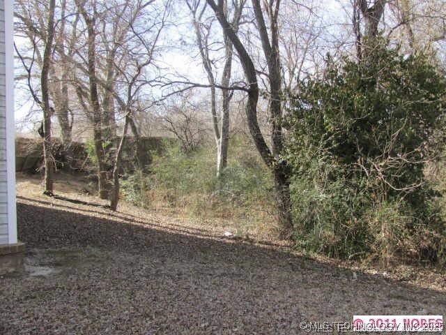 2611 W 66th Street S, Tulsa, OK 74132