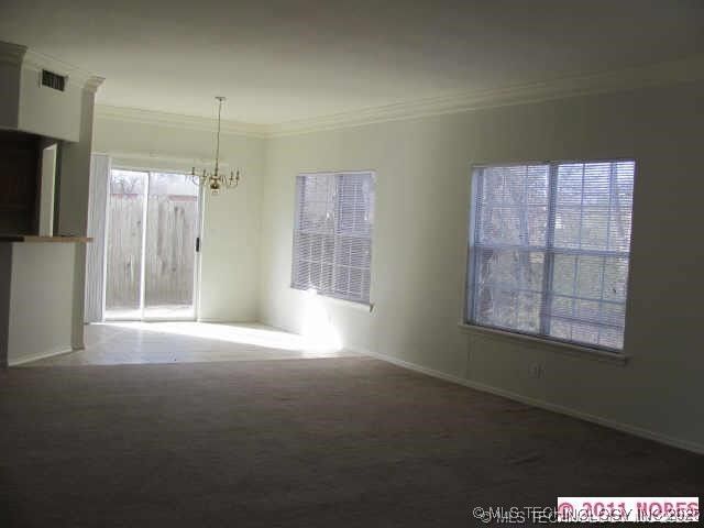 2611 W 66th Street S, Tulsa, OK 74132