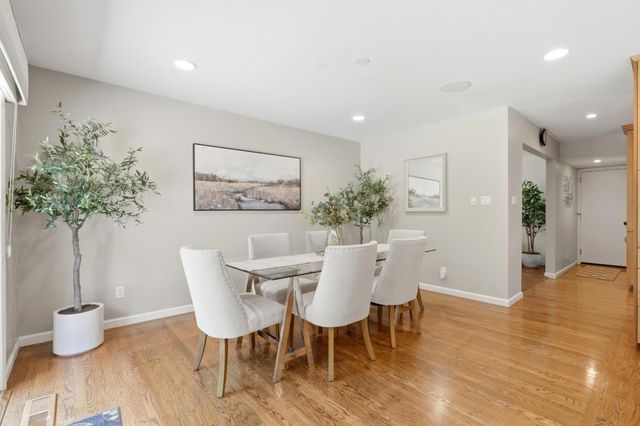 2801 Trousdale Drive, Burlingame, CA 94010
