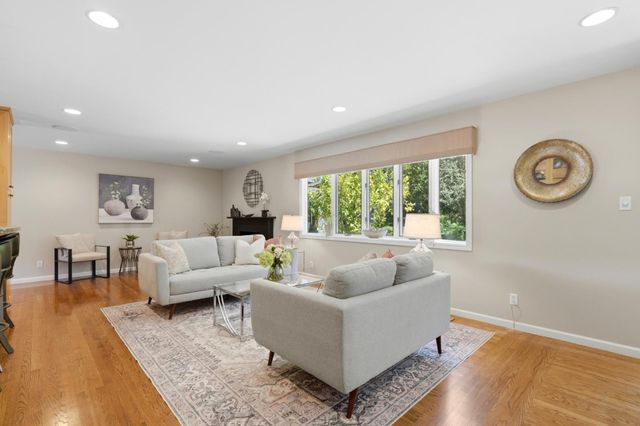 2801 Trousdale Drive, Burlingame, CA 94010