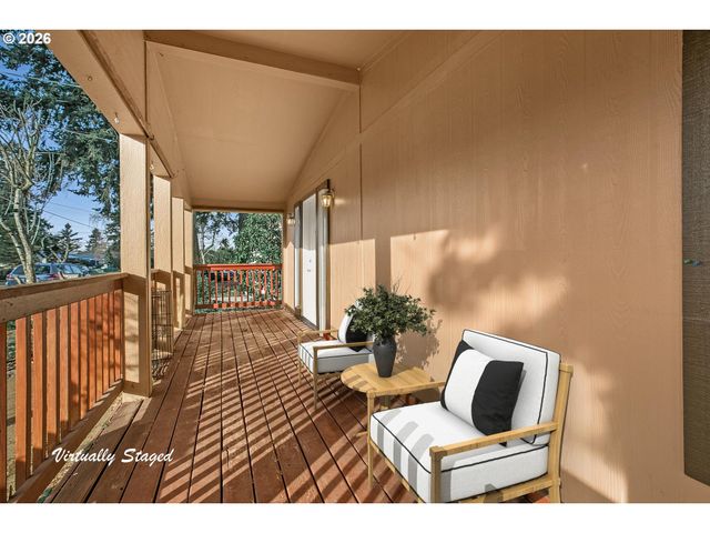 5517 Se LEXINGTON St, Portland, OR 97206