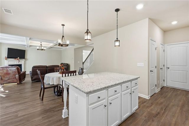 3247 Hawthorne Path, Braselton, GA 30517