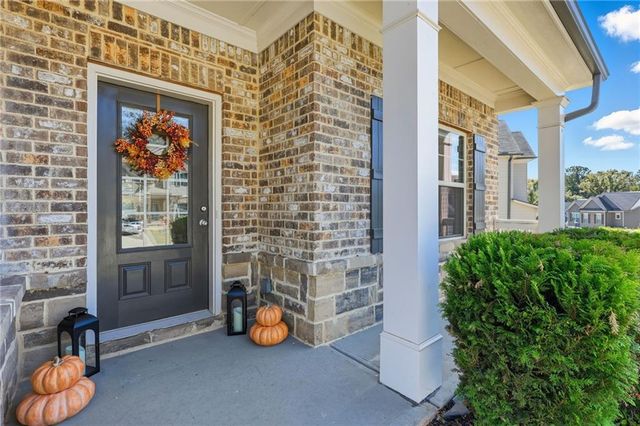 3247 Hawthorne Path, Braselton, GA 30517