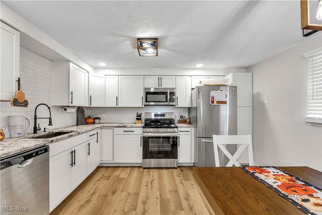 267 Woodridge Road, Vermilion, OH 44089