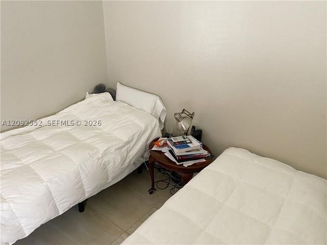 600 NW 210th St 102-28, Miami Gardens, FL 33169