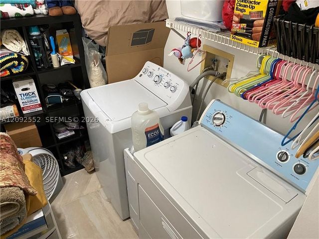 600 NW 210th St 102-28, Miami Gardens, FL 33169