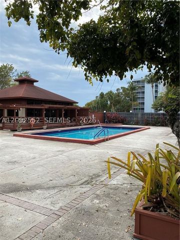 600 NW 210th St 102-28, Miami Gardens, FL 33169
