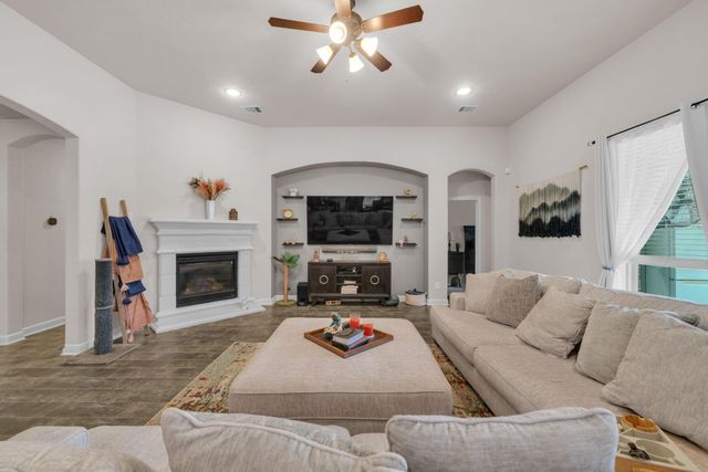 4222 Grand Sunnyview Lane, Houston, TX 77084