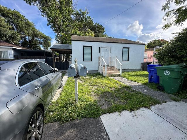 1773 NW 45th St, Miami, FL 33142
