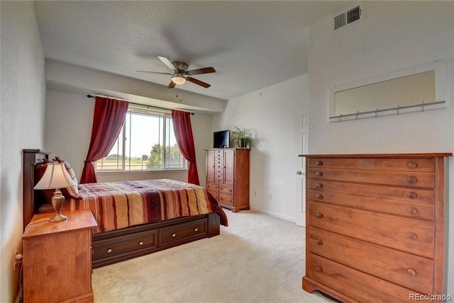 804 Summer Hawk Drive 6-304, Longmont, CO 80504