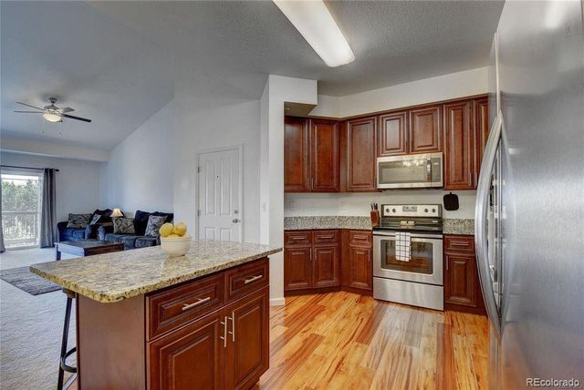 804 Summer Hawk Drive 6-304, Longmont, CO 80504