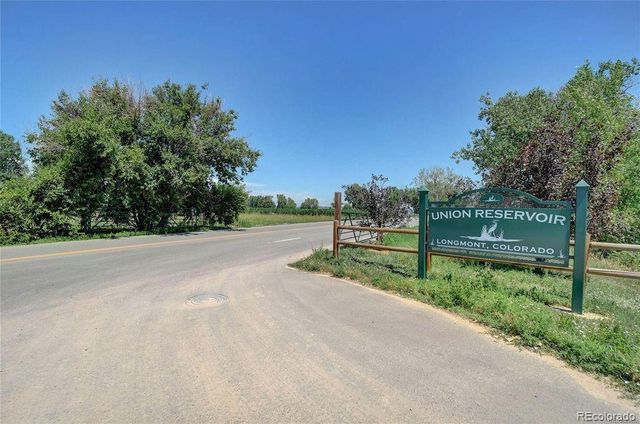 804 Summer Hawk Drive 6-304, Longmont, CO 80504