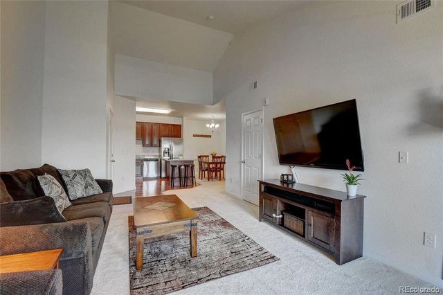 804 Summer Hawk Drive 6-304, Longmont, CO 80504