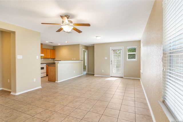 938 Spello Circle, San Antonio, TX 78253