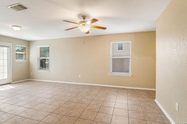 938 Spello Circle, San Antonio, TX 78253