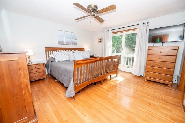 11 Fairview Ln, Weymouth, MA 02190