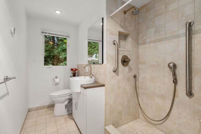287 Glen Rd, Weston, MA 02493