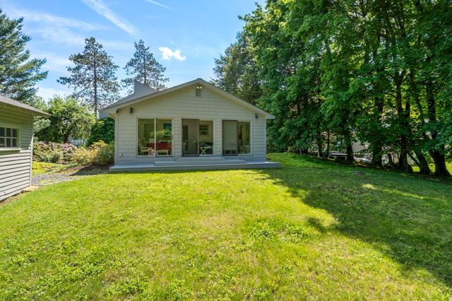 287 Glen Rd, Weston, MA 02493