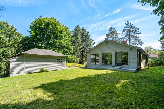 287 Glen Rd, Weston, MA 02493