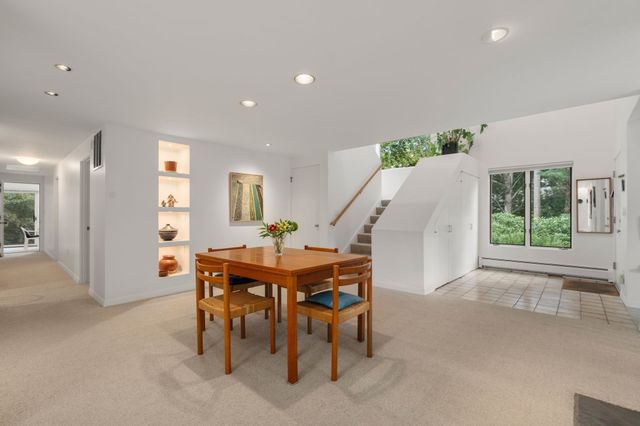 287 Glen Rd, Weston, MA 02493