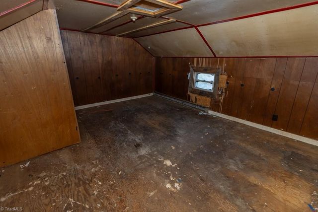 1757 Jewel Road, Danbury, NC 27016