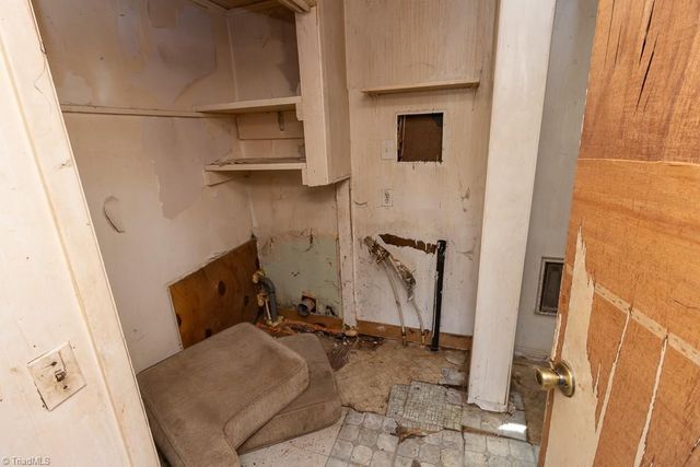 1757 Jewel Road, Danbury, NC 27016