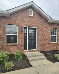 1040 Charlie Daniels Pkwy Apt 111, Mount Juliet, TN 37122