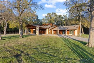 96308 Preston Bend Road, Pottsboro, TX 75076