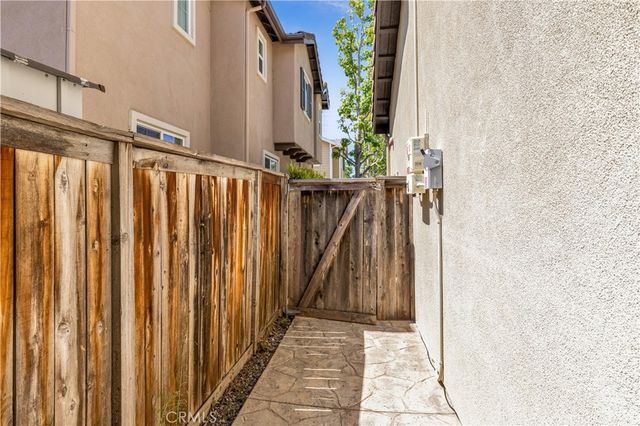 9 Fieldhouse, Ladera Ranch, CA 92694