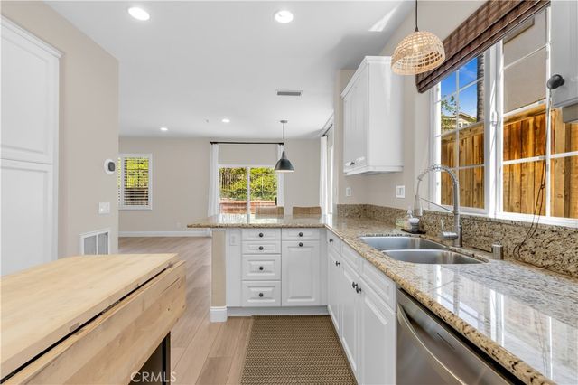 9 Fieldhouse, Ladera Ranch, CA 92694
