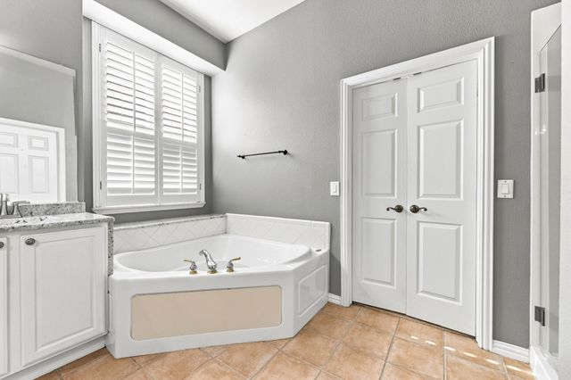 1385 Sagebrook Drive, Fairview, TX 75069