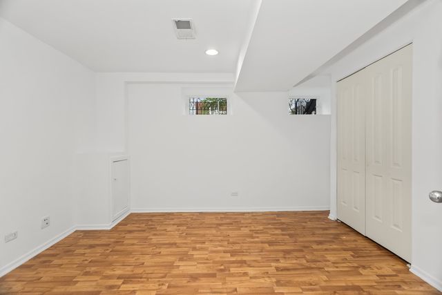 1207 E 44th Place, Chicago, IL 60653