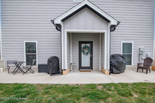108 Smt Crk Dr, Elizabethtown, KY 42701