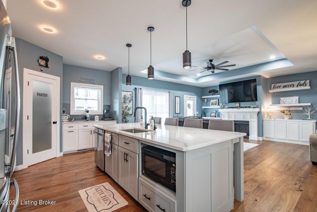 108 Smt Crk Dr, Elizabethtown, KY 42701