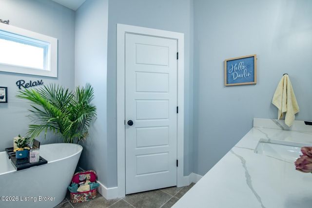 108 Smt Crk Dr, Elizabethtown, KY 42701