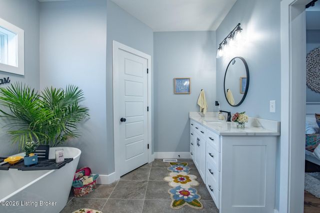 108 Smt Crk Dr, Elizabethtown, KY 42701