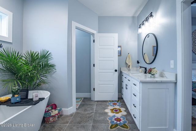 108 Smt Crk Dr, Elizabethtown, KY 42701