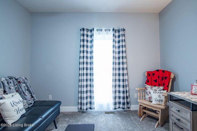 108 Smt Crk Dr, Elizabethtown, KY 42701