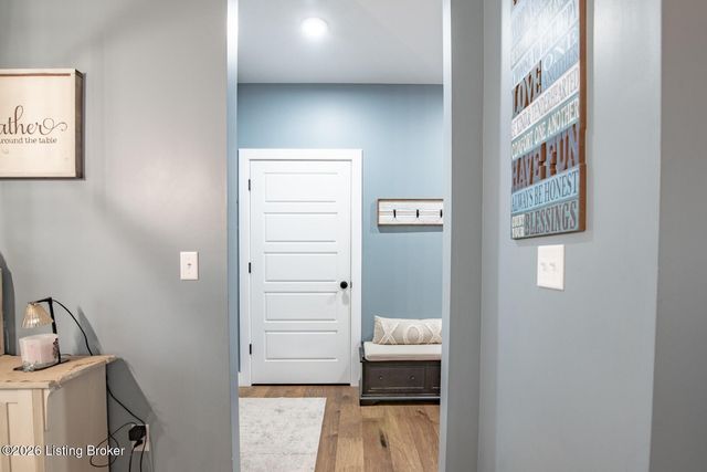 108 Smt Crk Dr, Elizabethtown, KY 42701
