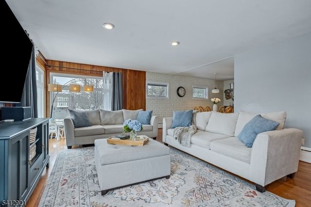 381 Dogwood Dr, Union Twp., NJ 07083