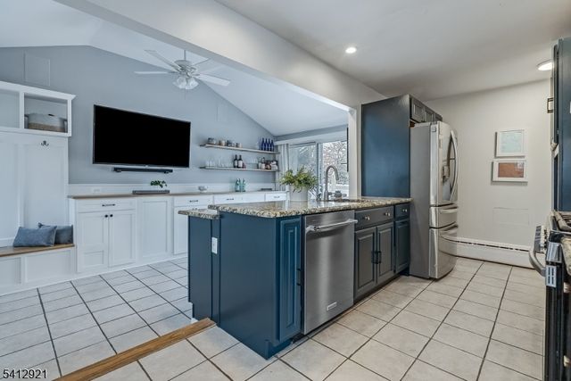 381 Dogwood Dr, Union Twp., NJ 07083