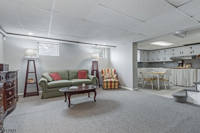 381 Dogwood Dr, Union Twp., NJ 07083