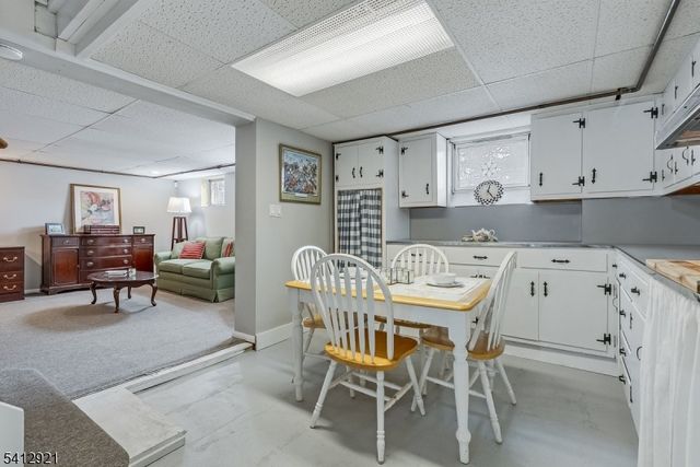 381 Dogwood Dr, Union Twp., NJ 07083