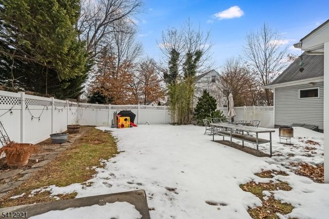 381 Dogwood Dr, Union Twp., NJ 07083