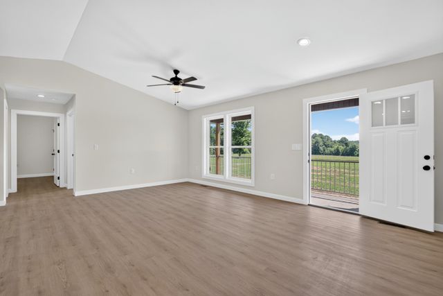 254 Bob Johnson LN, Cookeville, TN 38501