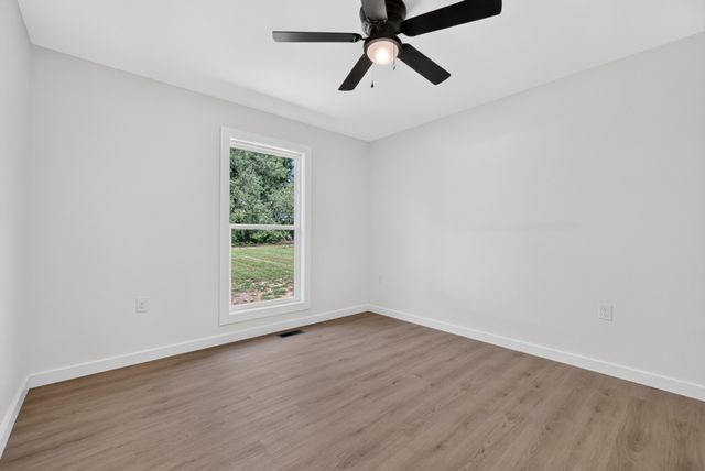 254 Bob Johnson LN, Cookeville, TN 38501
